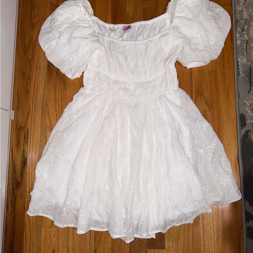 Francesca's Collections Elegant White Dress